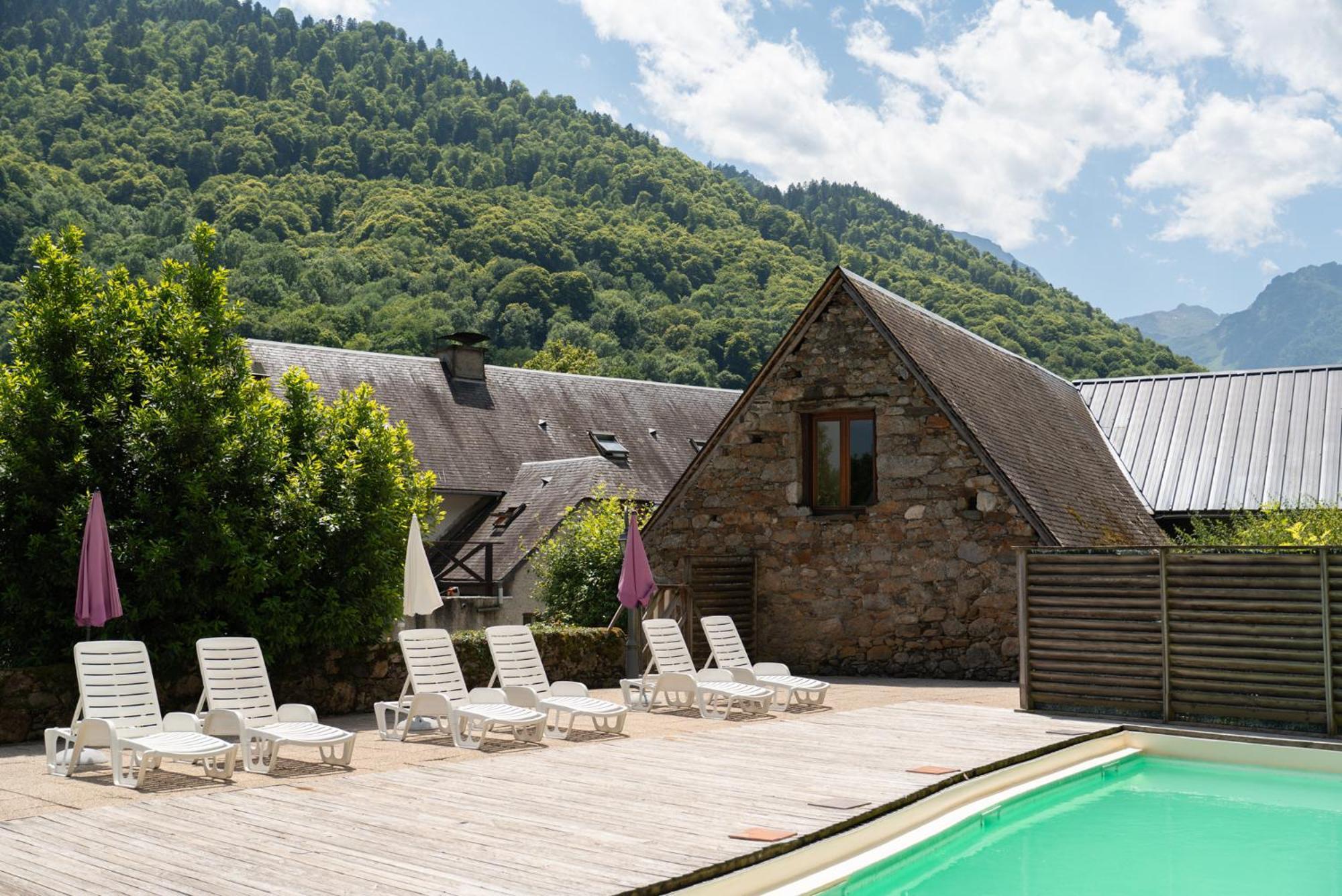 Domaine De Ramonjuan Hotel Bagnères-de-Bigorre Екстериор снимка