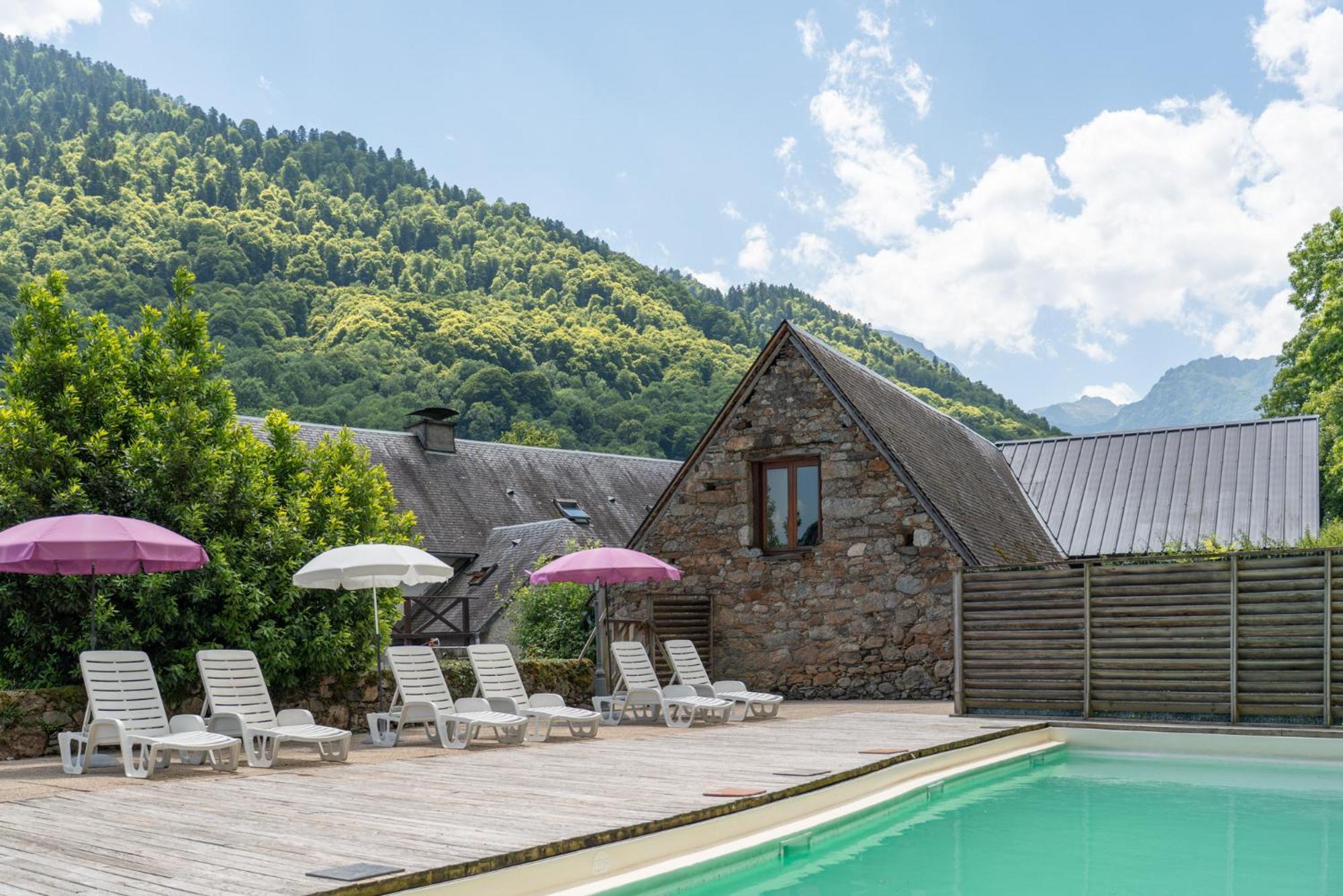 Domaine De Ramonjuan Hotel Bagnères-de-Bigorre Екстериор снимка